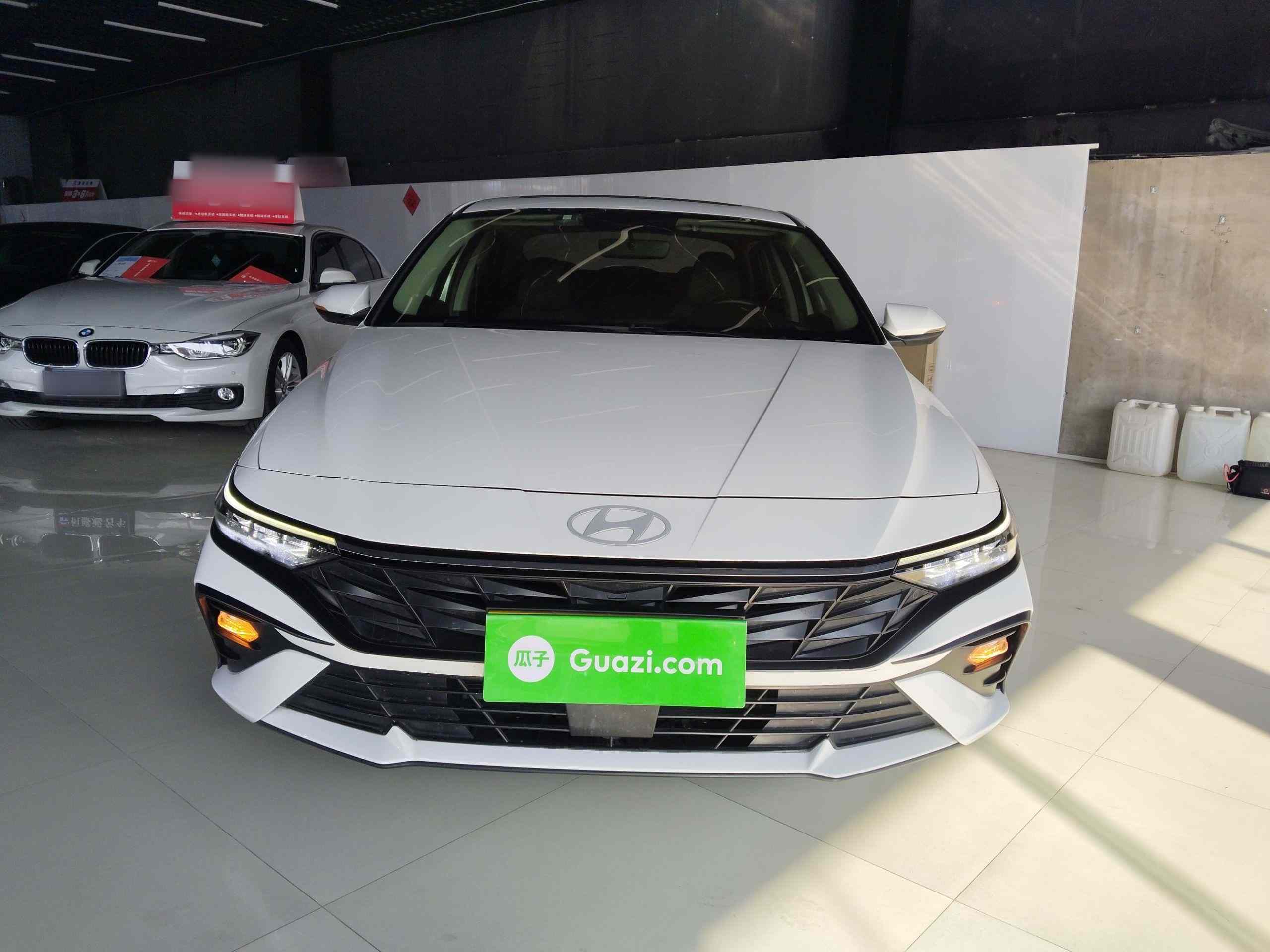 现代 伊兰特 2023款 1.5L CVT GLX精英版(1)