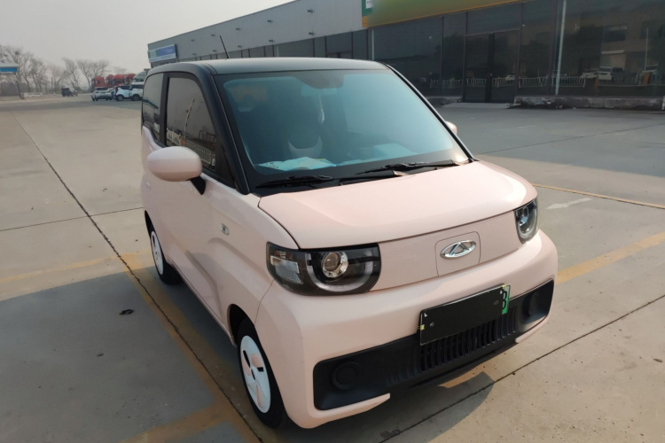 奇瑞 QQ冰淇淋 2022款 120km 甜筒 磷酸铁锂车身外观3