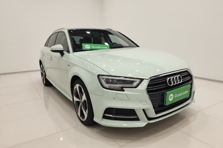 奥迪A3 2017款 Sportback 35 TFSI 运动型车身外观3