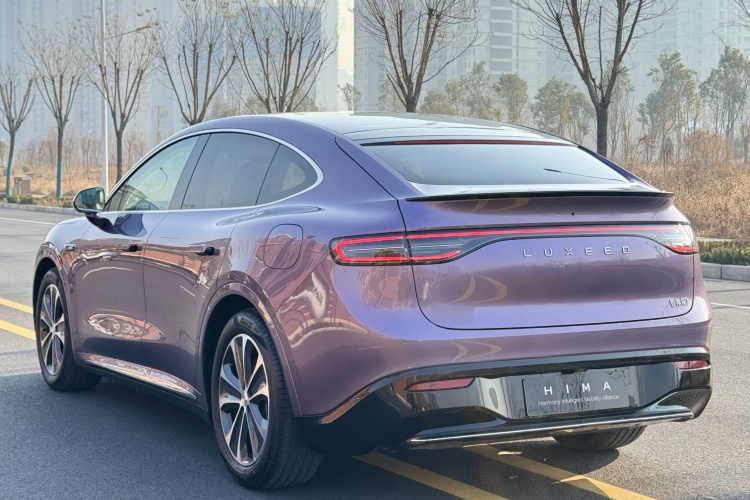 鸿蒙智行 智界R7 2025款 增程 251km Max车身外观6003