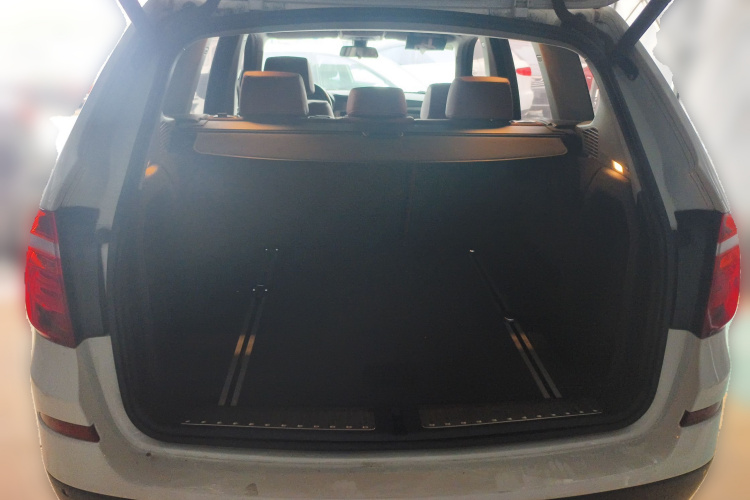 宝马X3(进口) 2013款 改款 xDrive20i 豪华型中控内饰23