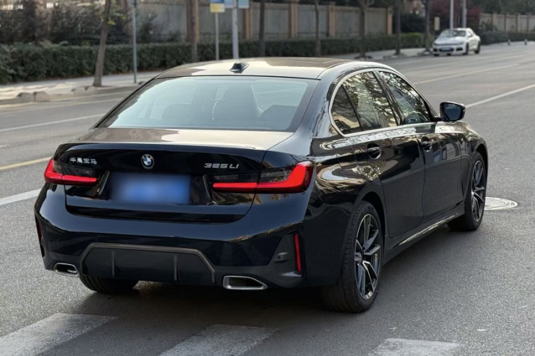 宝马3系 2024款 325Li M运动套装车身外观6004