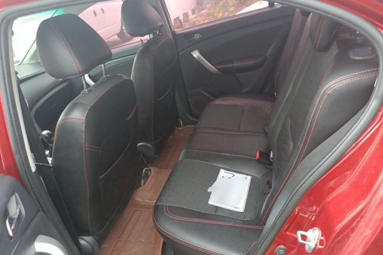 凯翼C3R 2015款 1.5L 手动黄钻版中控内饰7004