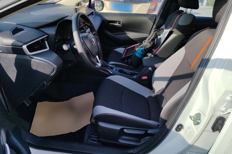 丰田 卡罗拉 2023款 1.2T 先锋版中控内饰19