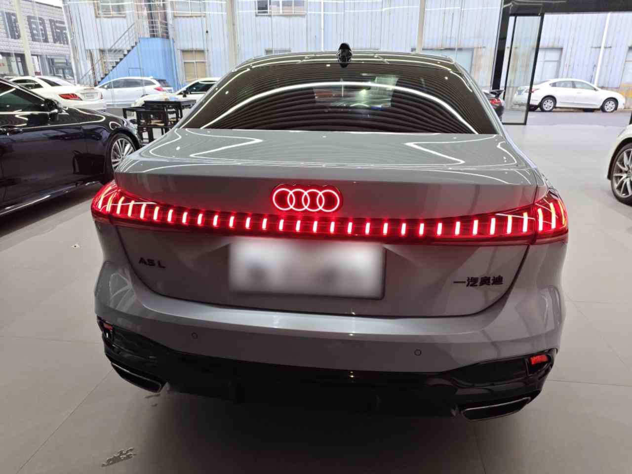 奥迪A5L 2026款 2.0T 运动版 Plus(3)