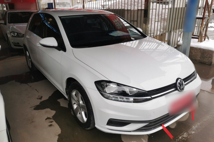 大众 高尔夫 2018款 1.6L 自动时尚型车身外观3