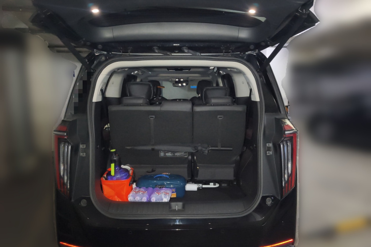 广汽传祺 传祺M8 2024款 大师系列 400T 尊贵版中控内饰23