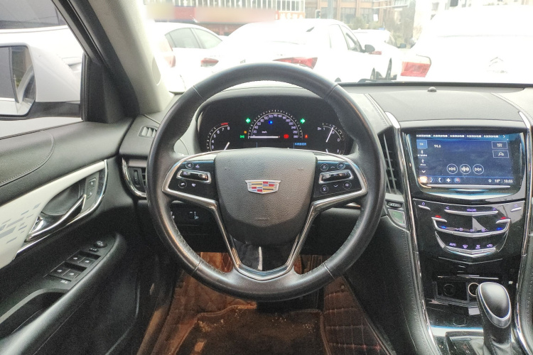 凯迪拉克ATS-L 2017款 28T 时尚型中控内饰13