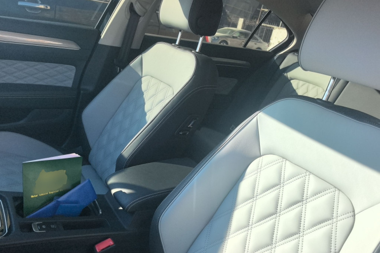 大众 迈腾 2023款 200万辆纪念版 330TSI DSG领先型局部细节19