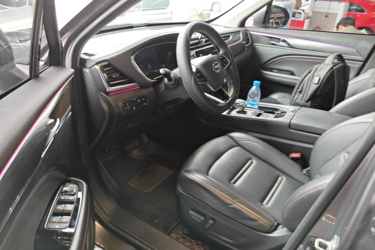 广汽传祺 传祺GS4 PLUS 2021款 390T 自动星云版中控内饰7003