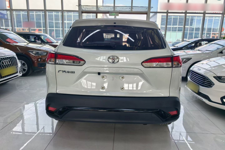 丰田 锋兰达 2023款 2.0L CVT精英版车身外观6002