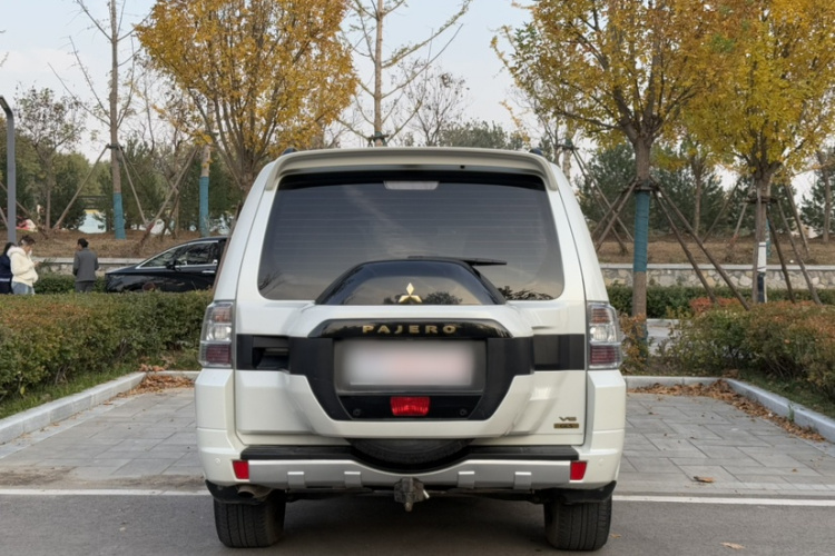 三菱 帕杰罗（平行进口）车身外观6005