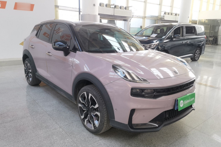 领克06 2023款 Remix 1.5T Shero车身外观3