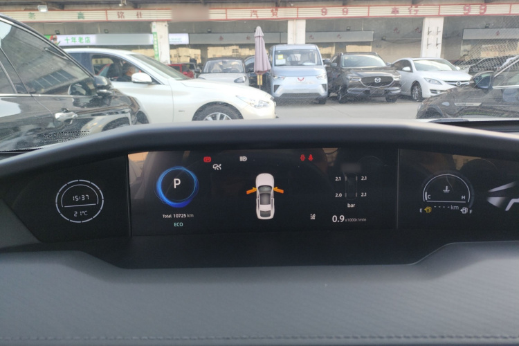 长安UNI-V 2024款 1.5T 尊贵运动型局部细节14