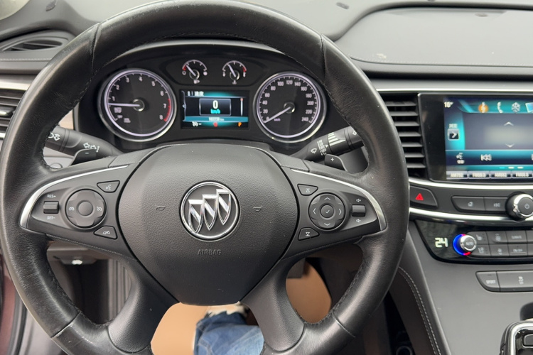 别克 君越 2018款 20T 精英型局部细节13