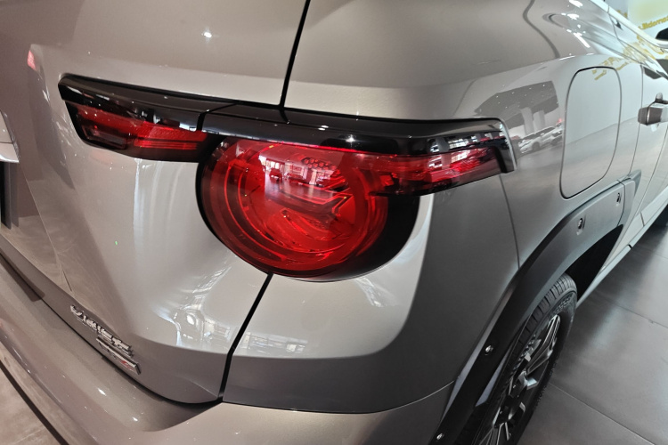 哈弗大狗 PLUS 新能源 2024款 Hi4 102km 潮电版Plus车身外观6006