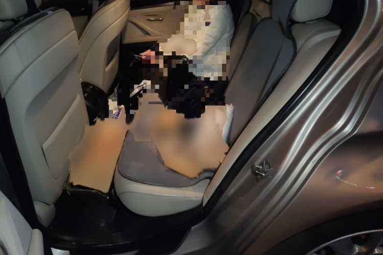 宝马5系(进口) 2011款 535i 领先运动型中控内饰7004