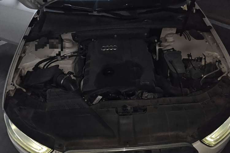 奥迪A4L 2013款 35 TFSI 自动标准型局部细节24