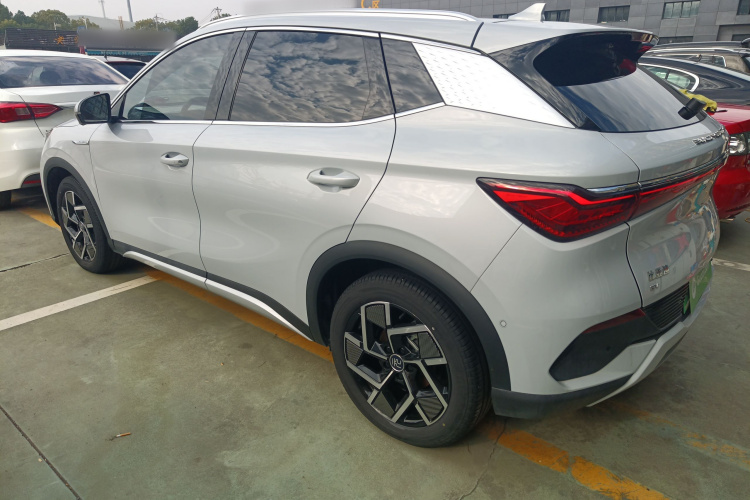 比亚迪 元PLUS 2024款 荣耀版 510KM 卓越型车身外观4