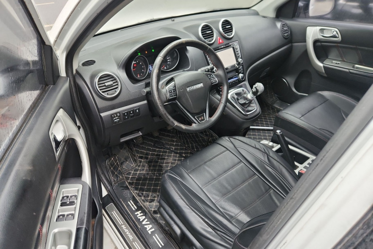 哈弗H6 2015款 升级版 1.5T 手动两驱精英型中控内饰20