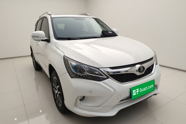 比亚迪 宋 2017款 盖世升级版 1.5TID 自动精英型车身外观3