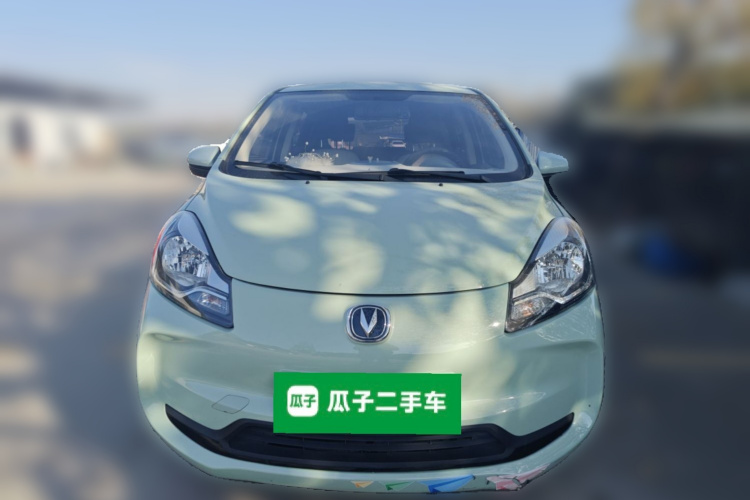 长安欧尚 奔奔E-Star 2021款 国民版 多彩款 磷酸铁锂（31.86kWh）车身外观6001