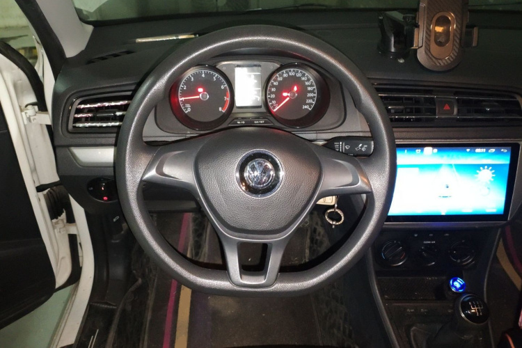 大众 2019款 朗逸启航 1.5L 手动风尚版 国VI中控内饰13