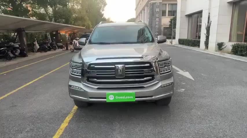 坦克500 2022款 3.0T 运动版 造境型 5座实拍1