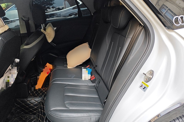 奥迪Q2L 2020款 35 TFSI 时尚动感型中控内饰21