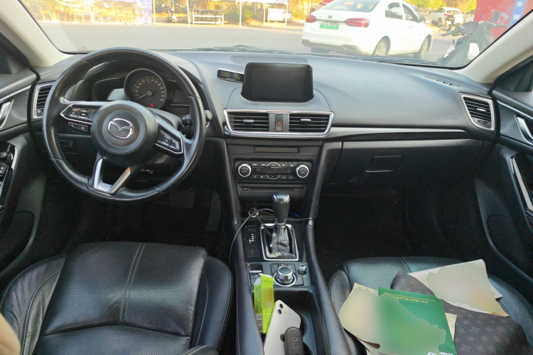 马自达3 昂克赛拉 2017款 三厢 2.0L 自动尊贵型 国VI中控内饰12