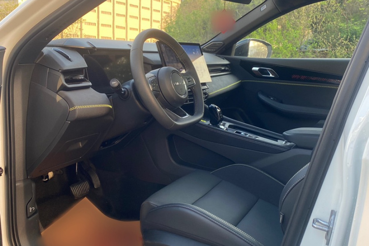 领克03 2023款 1.5T EM-F PM中控内饰7003