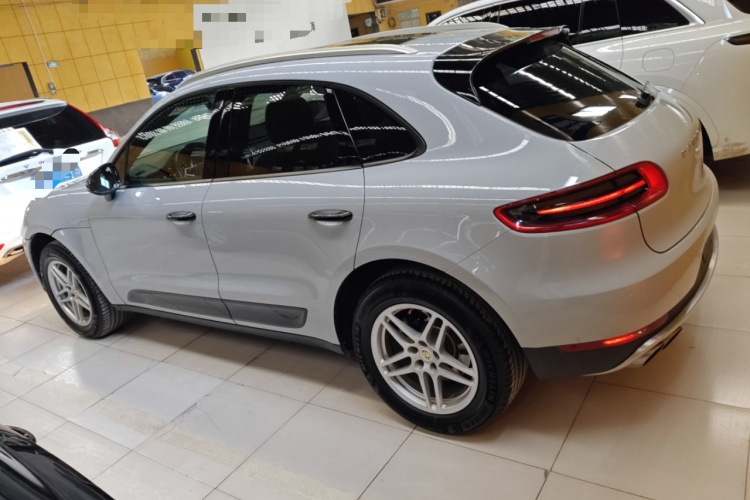 保时捷 2017款  Macan 2.0T车身外观6003