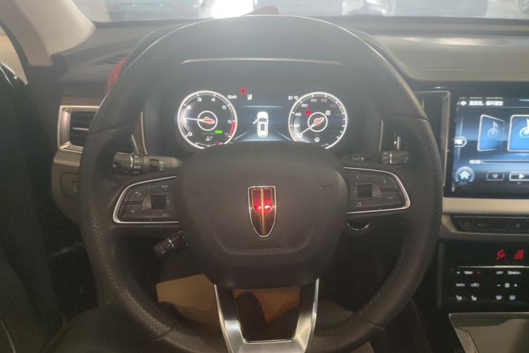 红旗HS7 2021款 2.0T DCT两驱智联旗畅版中控内饰13