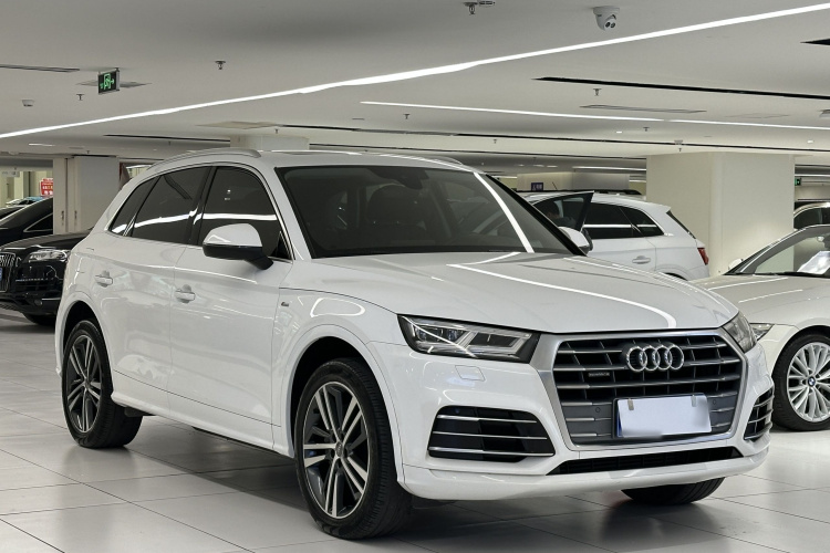 奥迪Q5L 2018款 45 TFSI 尊享运动型 国V车身外观6001