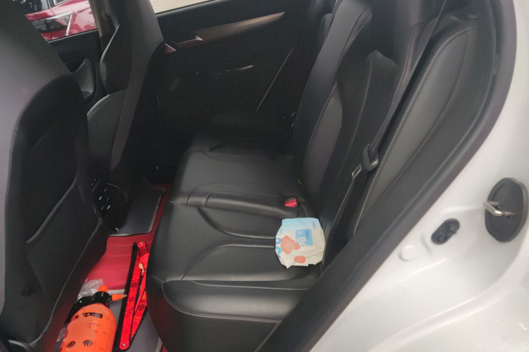 小鹏G3 2022款 G3i 520N+中控内饰7004