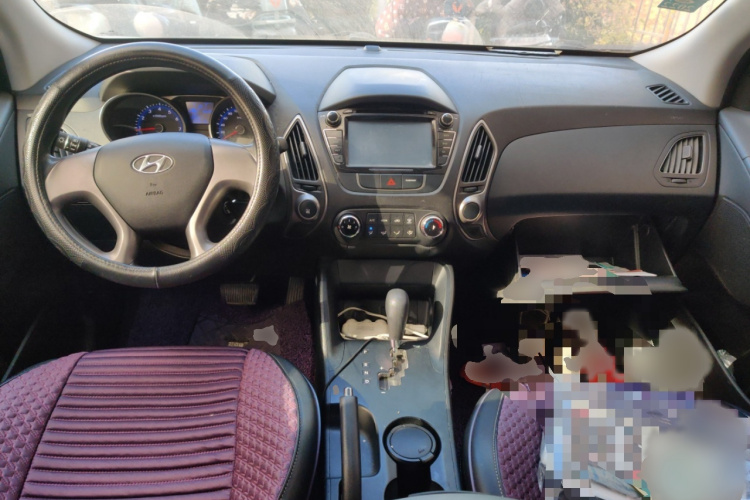 北京现代ix35 2013款 2.0L 自动两驱舒适型GL 国IV中控内饰7002