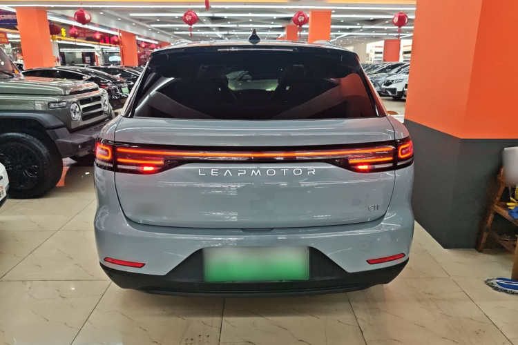 零跑汽车 零跑C11 2024款 增程 300尊享版车身外观6