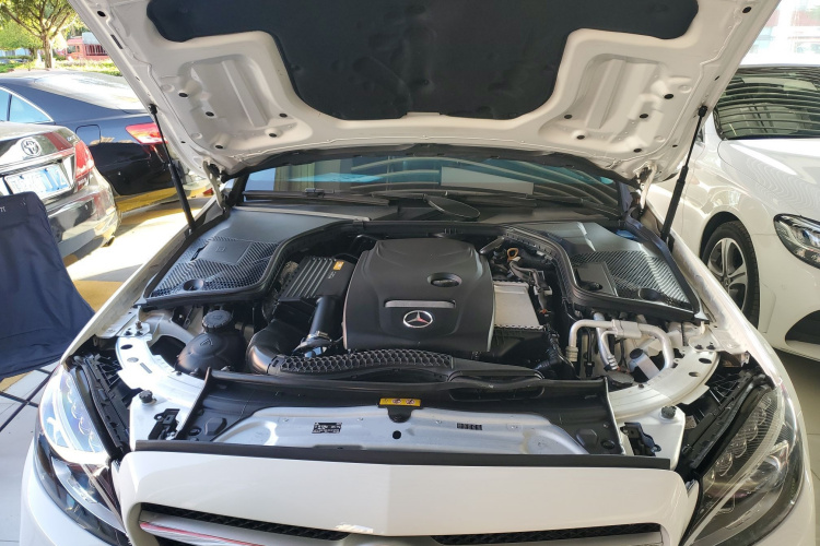 奔驰C级 2017款 改款 C 200 L 运动版局部细节24