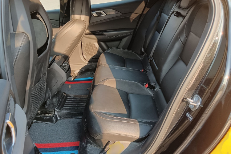 领克03 2021款 1.5TD DCT劲Plus中控内饰21