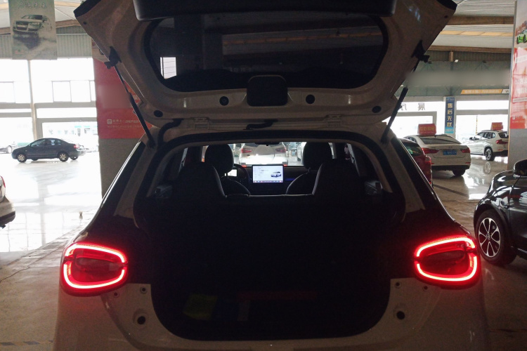 东风纳米 纳米01 2024款 焕新版 330 Plus智+局部细节23