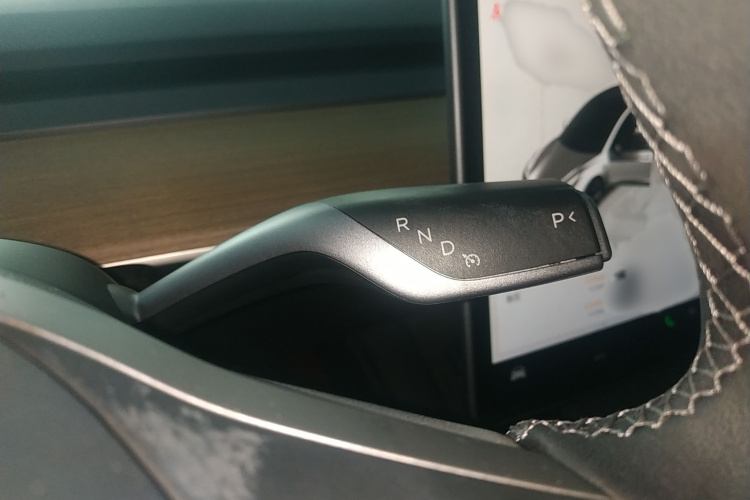 特斯拉 Model 3 2022款 后轮驱动版局部细节18