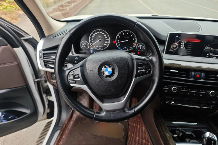 宝马X5(进口) 2014款 xDrive35i 典雅型中控内饰13