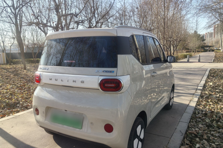 五菱汽车 宏光MINIEV 2024款 第三代 215km 进阶版车身外观6006