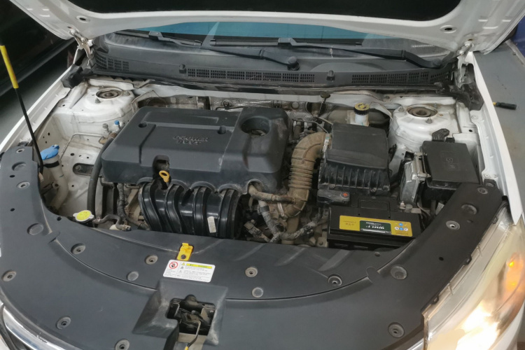 吉利汽车 远景 2018款 1.5L 手动幸福版机舱底盘24