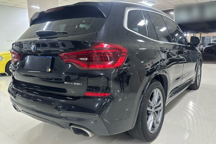 宝马X3 2020款  xDrive28i M运动套装车身外观6002