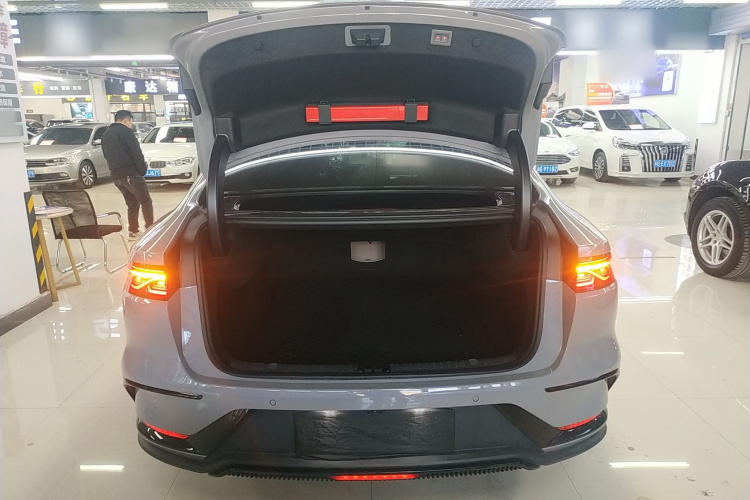 比亚迪 汉 2025款 DM-i 125KM精英型局部细节23