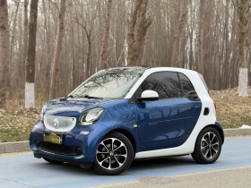 smart fortwo 2015款 1.0L 52千瓦硬顶激情版