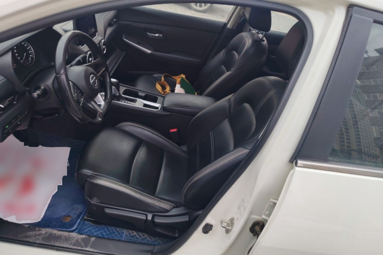 日产 轩逸 2021款 1.6L XL CVT悦享版中控内饰19