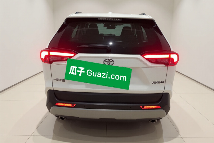 丰田 RAV4荣放 2023款 2.0L CVT两驱风尚Plus版车身外观6