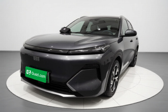 吉利银河 银河星舰7 EM-i 2025款 120km 探索+版